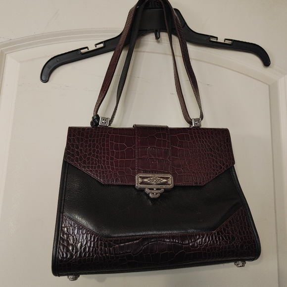 Brighton Leather Shoulder Bag - Picture 6 of 11